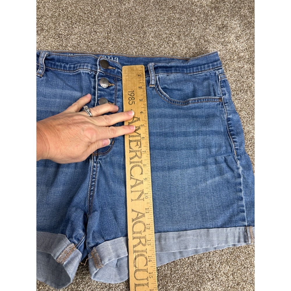 A.n.a Jean Shorts Size 18 High Rise Shorty Medium‎ Wash 3.5" Inseam Cuffed EUC - Picture 8 of 10